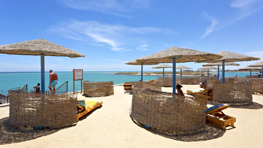 الفندق ثرى كورنرز أوشن فيو - الجونة